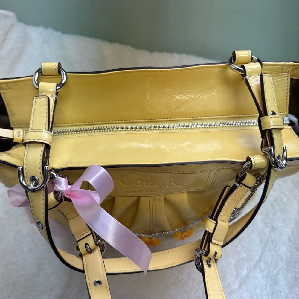 Coach Yellow Vintage Summer Tote Bag - Picture 3 of 8